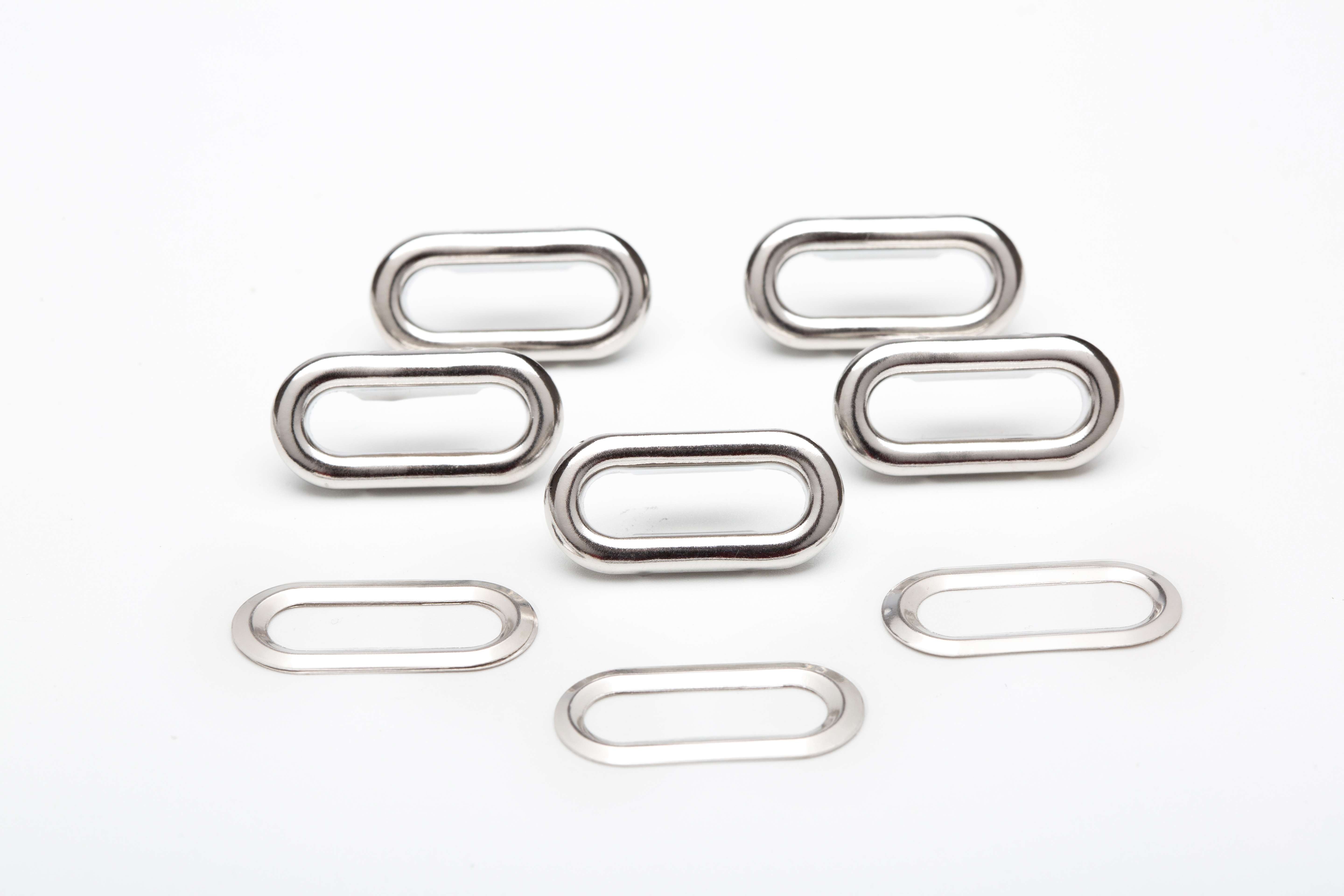 Eyelet Buttons
