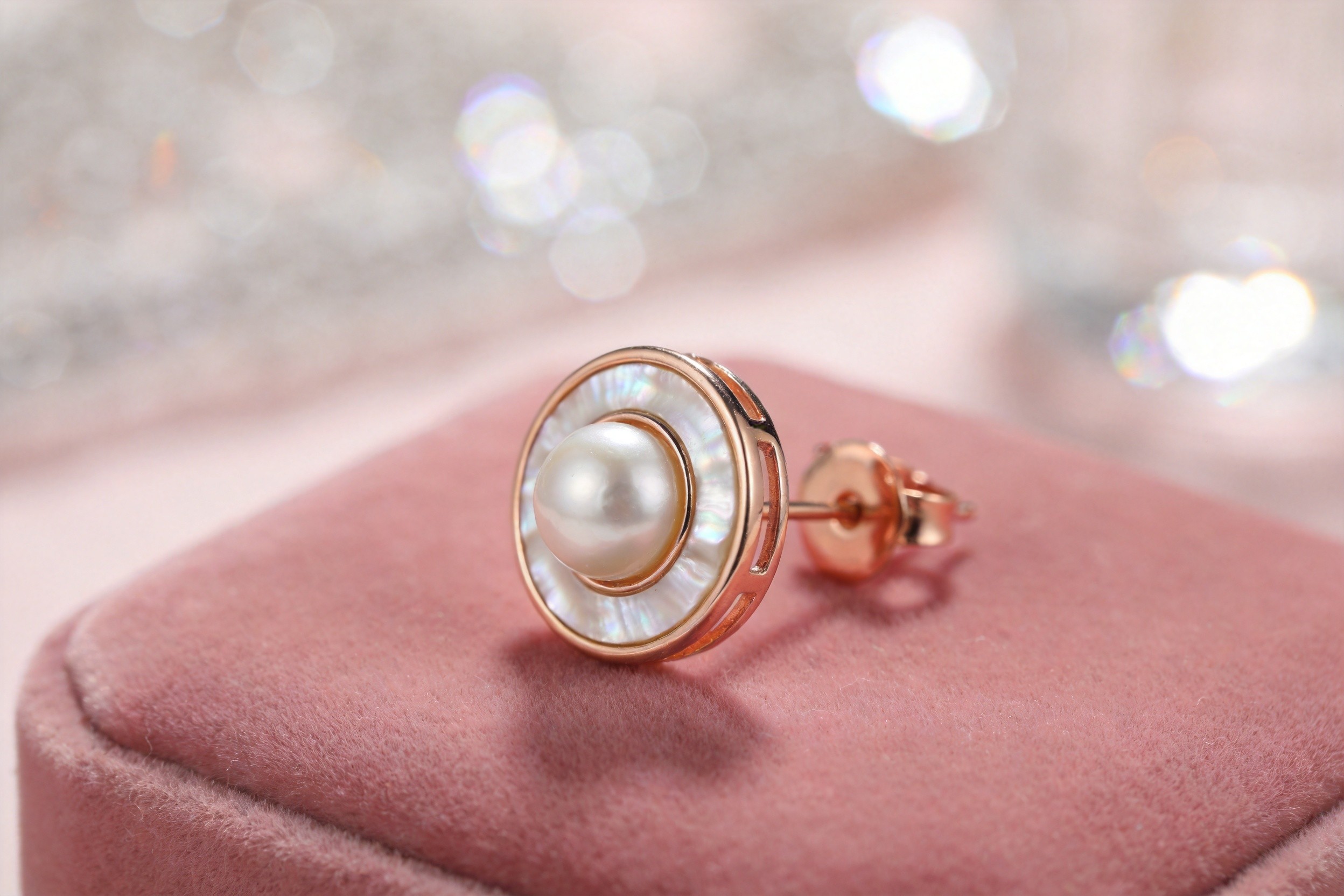 Shank Button - Pearl